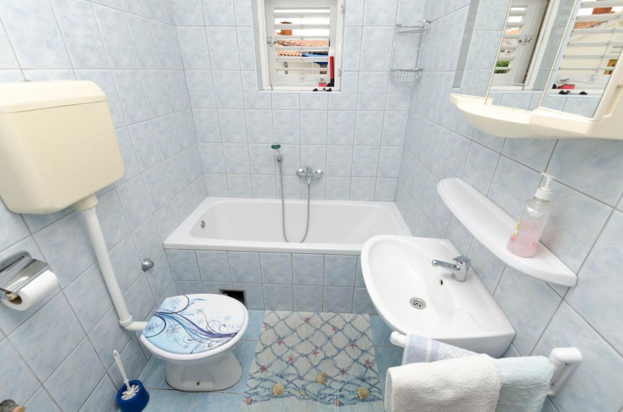 פרימוסטן Apartment Damir מראה חיצוני תמונה